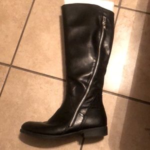 Gently used Jadah Black leather boots